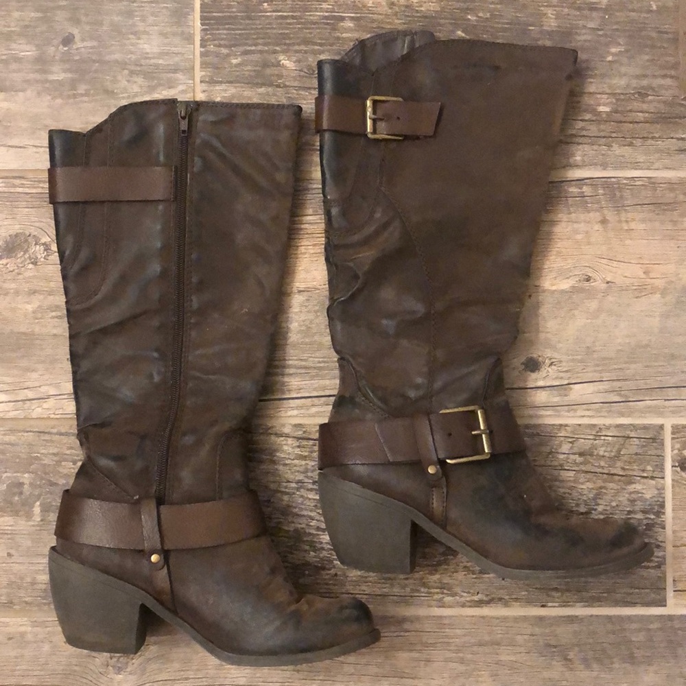 Sonoma Distressed Snandora Brown Boots